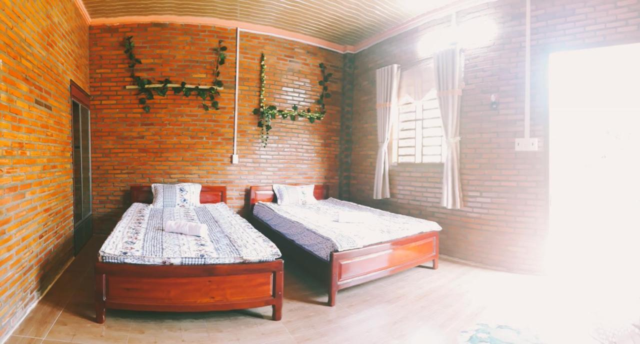 Cat Tien Farmer Lodge Quan Tom Exterior photo