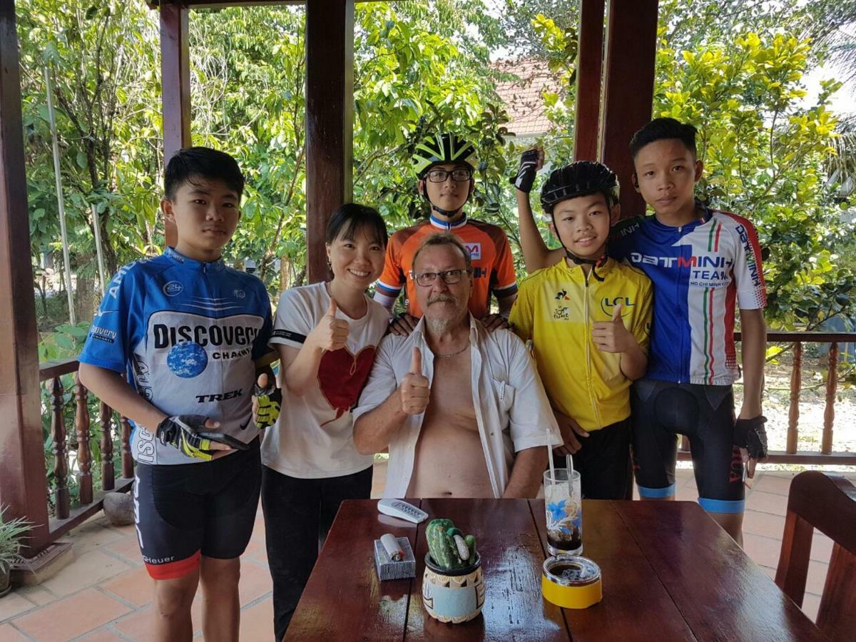 Cat Tien Farmer Lodge Quan Tom Exterior photo